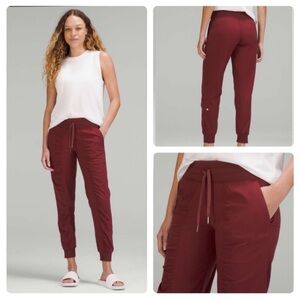 Lululemon Dance Studio Mid-Rise Jogger, Red Merlot size 2